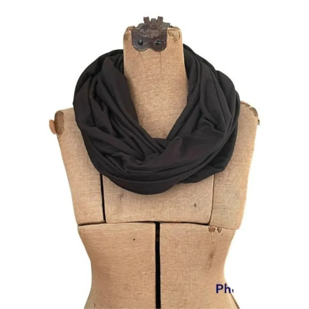 Beyond yoga‎ Fabfitfun black scarf